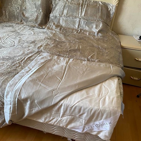 5 piece silk queen comforter set 100% Pure Silk - Picture 2 of 3